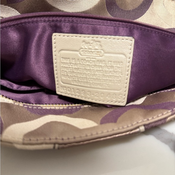 Coach Madison Op Art Tote - Picture 13 of 14